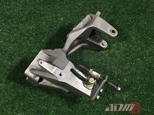 TOYOTA 3SGE Beams ALTERNATOR BRACKET & BELT ADJUSTER = ALTEZZA SXE10 12511-88570 - Picture 1 of 3