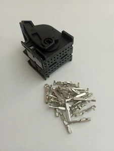 Kit 9663484180 Connecteur prise Fiche habitacle BSI Citroën C4 Peugeot DS 40 Pin - Picture 1 of 8