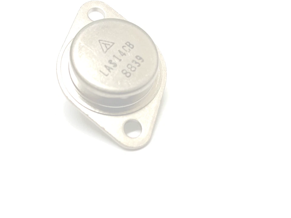 LAS14CB ECG934, +13.8V @ 5A Positive Voltage Regulator - Image 1 of 1