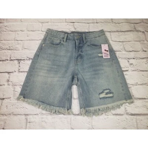 NEW Women's High-Rise Wide Leg Bermuda Jean Shorts - Wild Fable™ size 2 - Picture 1 of 3