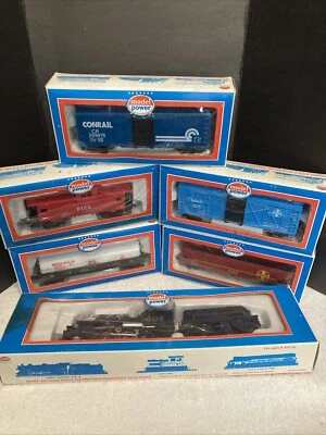 Model Power Ho Steam Locomotive # 605 Train Set 5 Carts Untested - Image 1 of 4