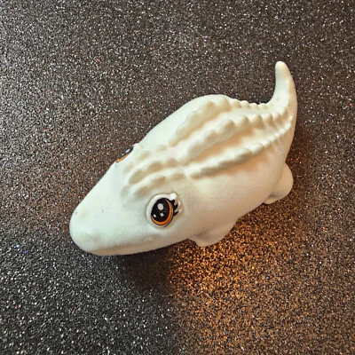 Crayola Scribble Scrubbie Safari Animals Crocodile Flocked Animal Figure — 第 1/4 张图片