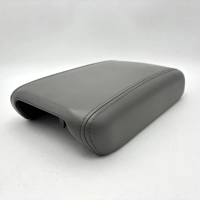 07-17 Reposabrazos para consola central Traverse Acadia Enclave gris oscuro OEM 22844186 Foto 1 de 4