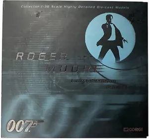 James Bond 007 Corgi Roger Moore Limited Edition Era 1:36 Lotus Esprits Set NEW - Picture 1 of 8