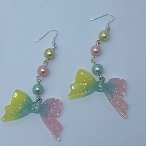 Cute Large Yellow Blue Pink Bow Earrings Pastel Plastic Resin Silver Hooks J410 - Picture 1 of 5