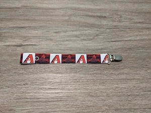 Pacifier Clip - Arizona Diamondbacks Themed - Picture 1 of 1