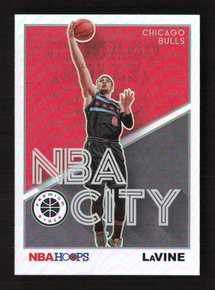 Zach LaVine 2019-20 Hoops Holo #23 NBA City Chicago Bulls NBA - Image 1 of 2