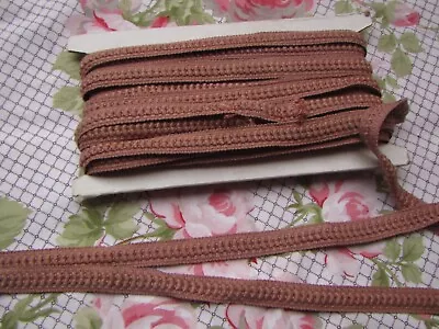 930 cm de galon ancien  passementerie en coton vieux rose largeur 1,4 cm - Photo 1/4