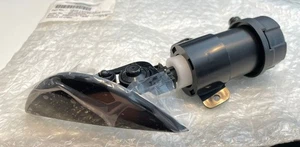 Original Aston Martin DB9 ( 04-12 ) Scheinwerfer Waschdüse links  4G43-13C025-AB - Bild 1 von 2