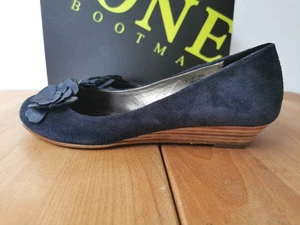 Jones Bootmaker Ashford Blue Suede Low Wedge Shoes Size 5 Vgc - Picture 1 of 8