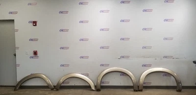 11 FORD F250 SD WHEEL LIP MOULDING SET OF 4 GOLD Foto 1 de 4