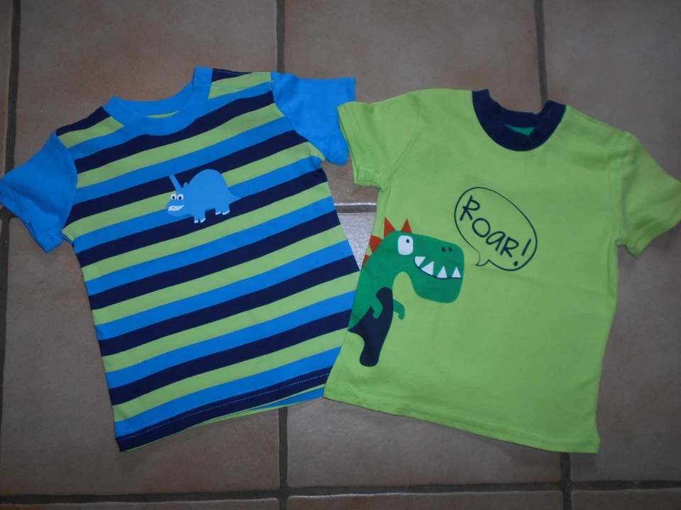 ♥ 2 neue süße Shirts Gr.62/68 für Jungen ♥ - Bild 1 von 3