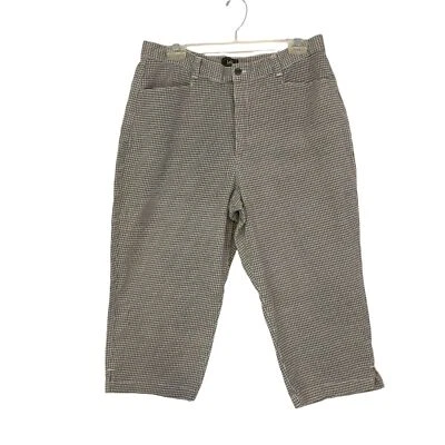 Lee Womens Gray White small Plaid Capris Pants, Flat Front, sz 16, 34 waist - Image 1 of 4