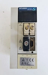 Mitsubishi MRJ2S-40A AC Servoverstärker Antrieb (Menge 2 Stück) - Bild 1 von 8