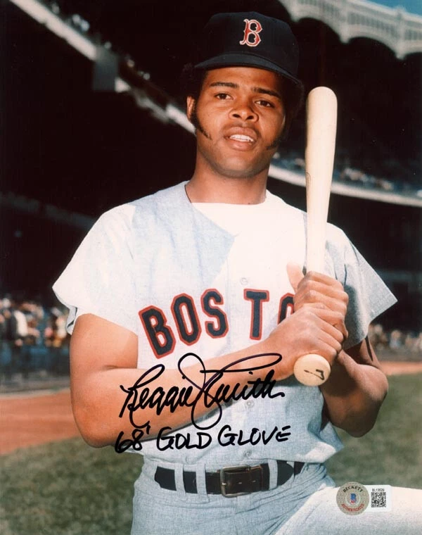 雷吉·史密斯签名 8 x 10 照片 + 68 金手套波士顿红色袜队罕见贝克特底座 — 第 1/2 张图片