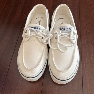 Sperry Men's Halyard 2-Eye White Boat Shoes STS24402 Men’s Size 8 - Image 1 of 4