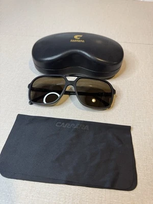 Gafas de sol polarizadas Carrera 229/S para hombre negras con estuche y tela nuevas Foto 1 de 4