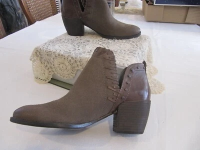 Botines OTBT para mujer Santa Fe de cuero talla 9 M ~ solo usados en exhibición de tienda Foto 1 de 4