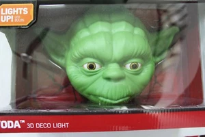 Star Wars Yoda 3D Wall Deco Night Light Green Nightlight NEW - Picture 1 of 6