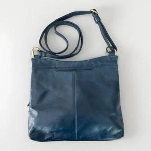 HOBO Vintage Hide Collection Cambel Cornflower Leather Bag New - Picture 1 of 24