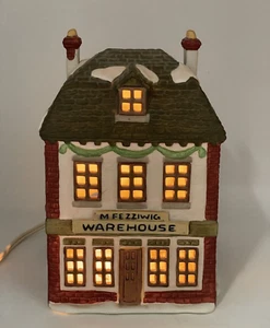 Department 56 ‎Vtg 1986 House Fezziwig's Warehouse Light Up With Box Christmas - Picture 1 of 11