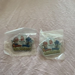 2X Mario & Sonic at The Olympic Games Beijing 2008 Promotional Pin Pinback Buttn - Picture 1 of 5
