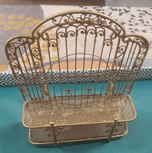 Dolls House 12th Gold Shelving - Picture 1 of 5