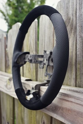 2006-2015 Mazda MX-5 Miata вручную сшитый руль (черный - хорошее состояние) - Изображение 1 из 4