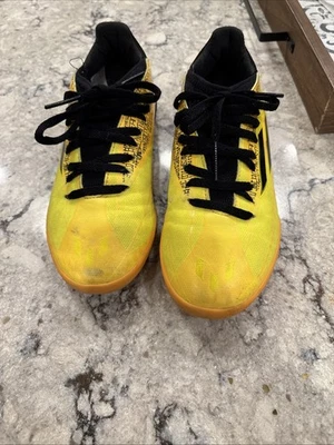 Zapatos de fútbol sala Messi naranja y amarillo talla 3 (pisos interiores de fútbol y gimnasio) Foto 1 de 4