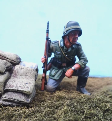 King & Country WS289 54mm Segunda Guerra Mundial Infantería Alemana arrodillada y mirando 2011 MIBoop Foto 1 de 4