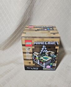 Lego Minecraft Micro World - The Village 21105 NEW Sealed Retired HTF Rare