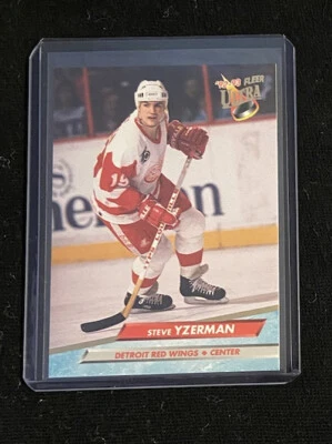 1992-93 Ultra #55 Steve Yzerman Red Wings HOF - Image 1 of 2