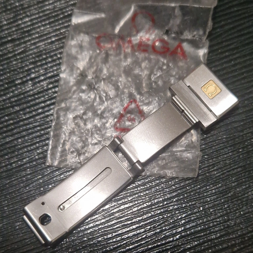 vintage Omega Constellation watch 1448/431.6 Deployment buckle,Omega watch part - Image 1 of 4