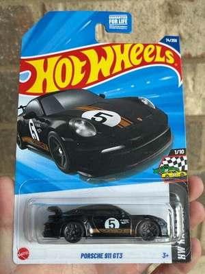 Hot Wheels Porsche 911 GT3 HW Race Day 1/10 #74/250 - Image 1 of 4