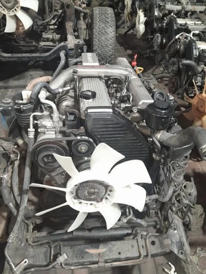 Motor automático Toyota Land Cruiser serie 100 1HD-FTE 4,2 L turbo diésel completo Foto 1 de 4
