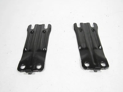 Conjunto de suporte de apoio de suspensão traseiro BMW M4 F82 2015 15-20; US$ 7 - Imagem 1 de 4