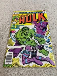 Incredible Hulk 235 casi nuevo-9,2 alto grado Marvel Man Doc Samson Marvel 1979 - Imagen 1 de 4