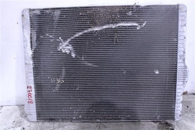 RADIATOR BMW 550i 550i Gt 650i 10 11 12 13 14 15 16 17 18 AT 1165549 Foto 1 de 4