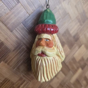 Madera Tallada Aspecto Santa Adorno de Navidad 4" x 2" Decoración de Vacaciones Papá Noel - Imagen 1 de 7