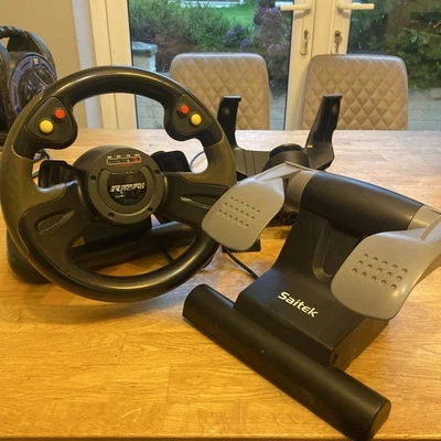 Saitek R440 Trans World Racing Gaming Steering Wheel Pedals Force Feedback USB - Image 1 of 4