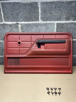 1973-1979 F100 F150 F250 F350 78-79 Bronco painel de porta de passageiro destro acabamento cartão vermelho - Imagem 1 de 4
