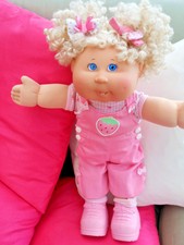 CABBAGE PATCH PLAY ALONG 2005 CORNSILK GIRL SUPER CURLY. RARE OUTFIT