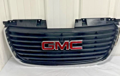 07 08 09 10 11 12 13 14 GMC YUKON Grille Exc. Denali; Upper Oe# 22761714 Foto 1 de 4