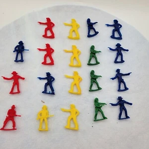 Vintage Cowboys & Cowgirls 2" Dense Plastic Figures Lot of 19 Pcs RYGB - Picture 1 of 7