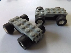 LEGO 2x MOTORES PULL BACK GRIS CLARO - Imagen 1 de 2