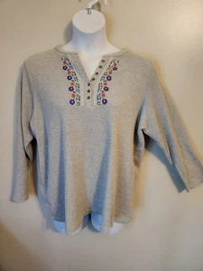 Woman Within Gray Floral Embroidered Thermal Waffle Knit Henley Top 1X 22 24 - Picture 1 of 5