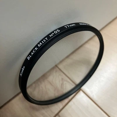 Kenko BLACK Mist N°05 77mm Filter Used Soft Focus Camera Lens Effect - Image 1 of 2