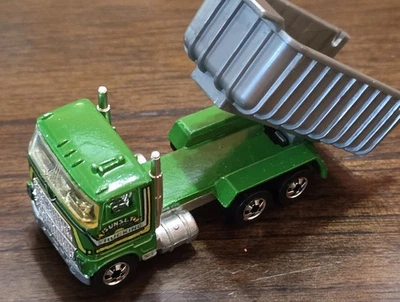 3" Hot Wheels 1:80 Ford Dump Truck Dumper Tipper 1981 Sunset Trucking Loose Car - Image 1 of 4