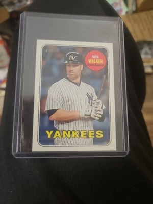 NEIL WALKER  2018 TOPPS HERITAGE BASEBALL (SHORT PRINT)  Mini 075/ 100 YANKEES - Image 1 of 3