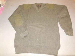 DH6 Barbour Sweater Mens Medium Olive Green Wool Ribbed Knit Crewneck Pullover - Picture 1 of 10